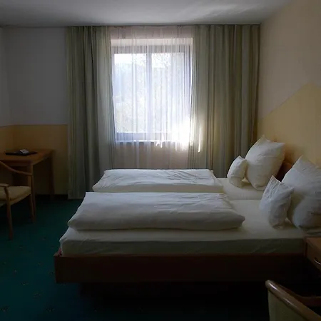 Gross Hotell Ringelai