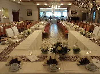 Hotell Gross 3*