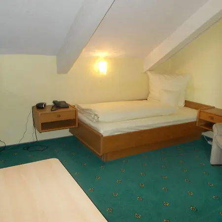 Gross Hotell Ringelai