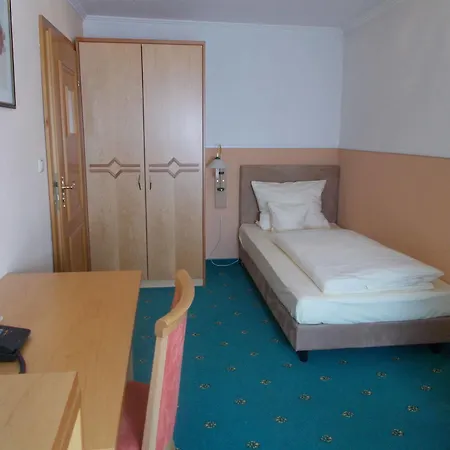 Hotell Gross Ringelai
